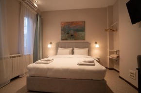 Cozy, Comfortable Apt Skadarlija